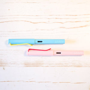 LAMY Safari Fountain Pen - Cherry Blossom LAMY Pen LAMY 