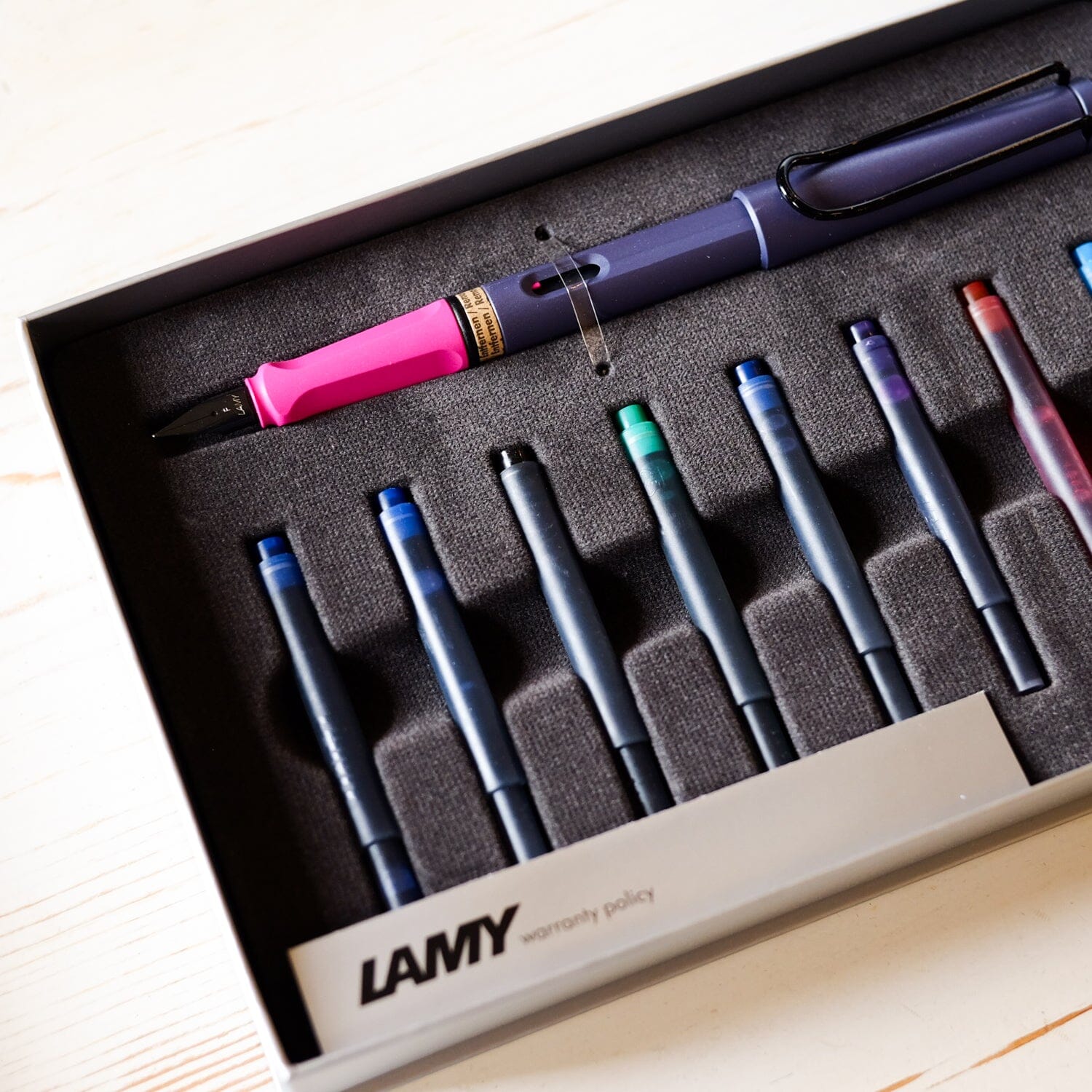 LAMY Safari Gift Set Fountain Pen LAMY Pink Cliff 